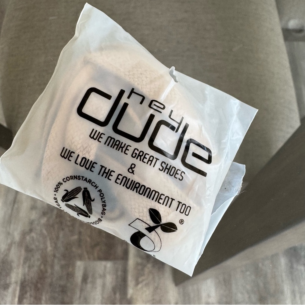 NWOT! Hey Dude Eco-Friendly Shoe Laces - Cream
